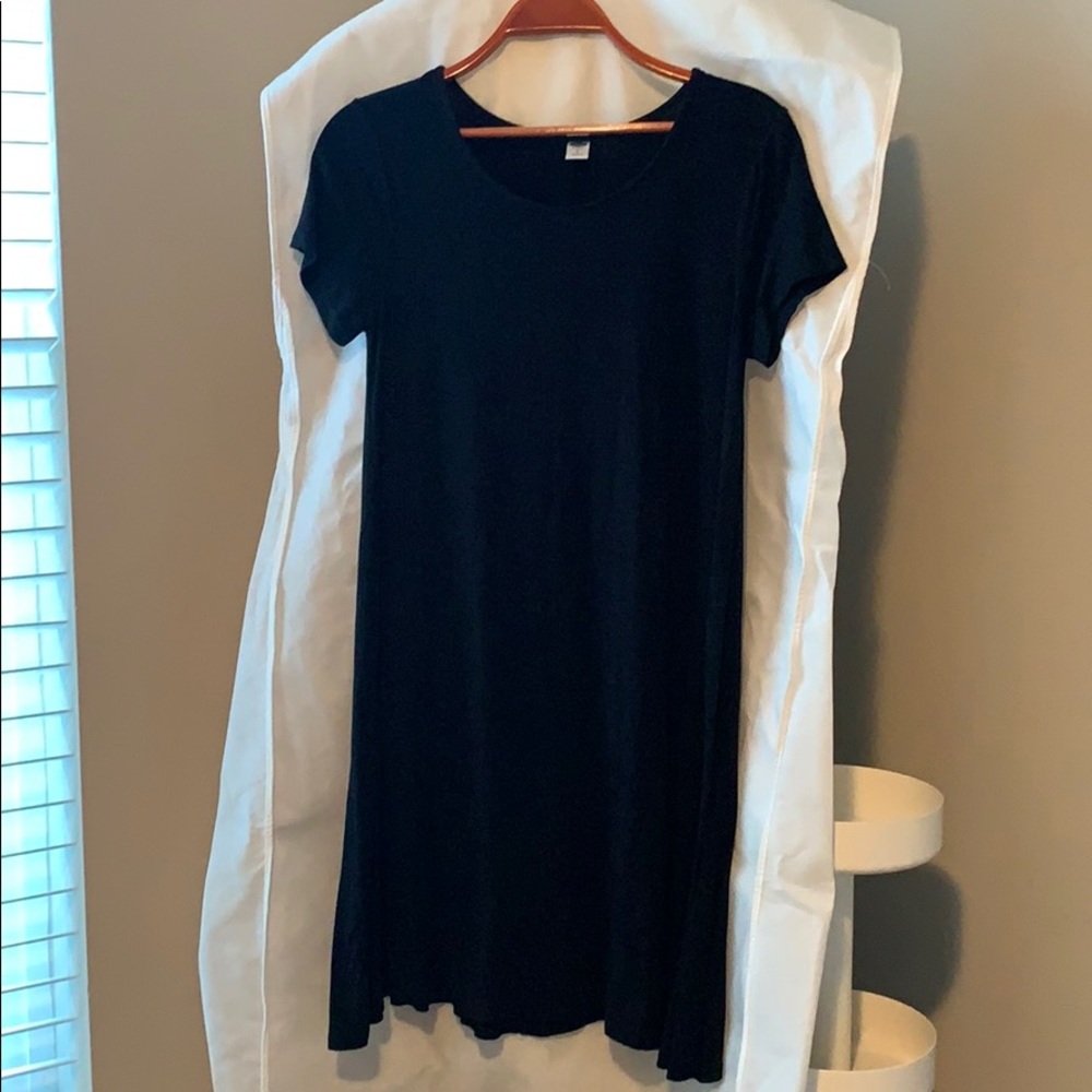 Black shirt dress